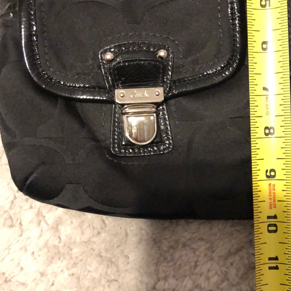 COACH 👜 Purse - Picture 6 of 8